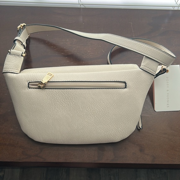 Poppy & Peonies Cream Crescent Crossbody Bag - Picture 3 of 5